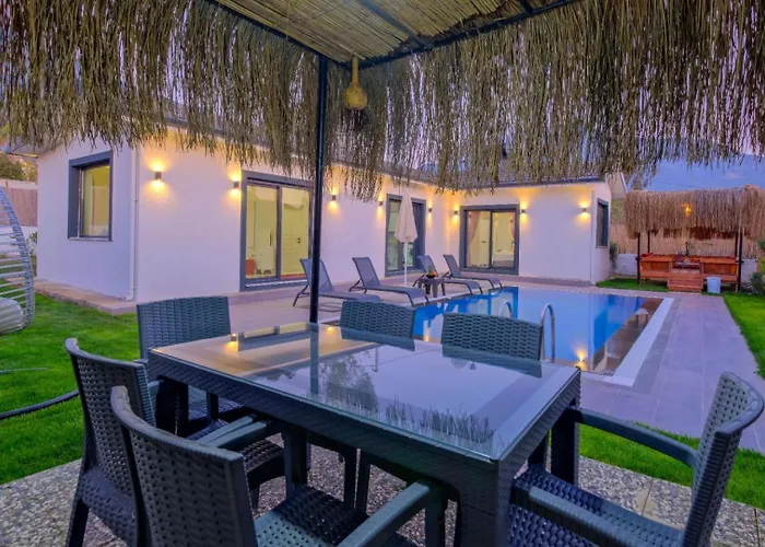 Oludeniz 2 Bedroom 4387 Vila *